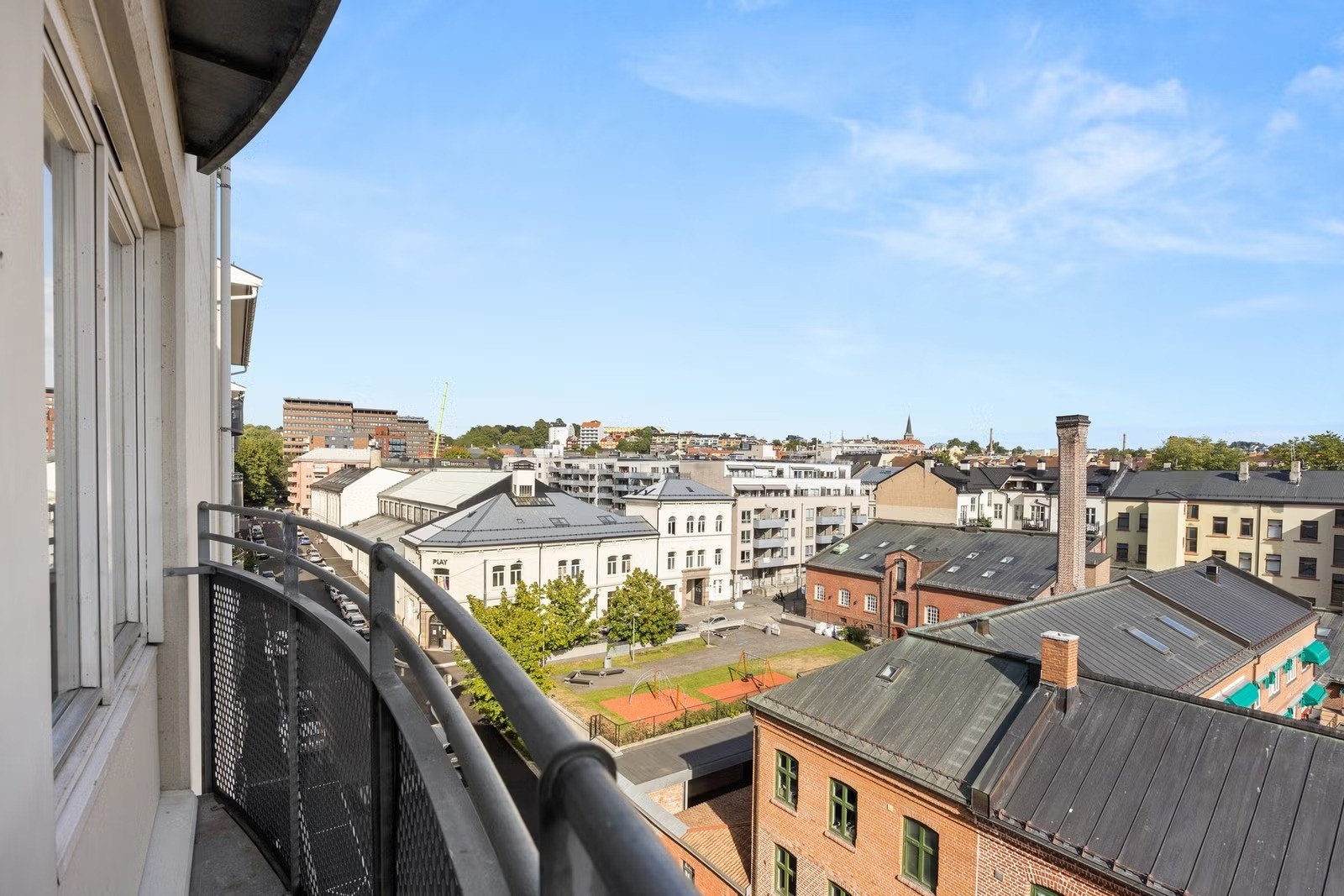 liten balkong med utsikt Galleribilde