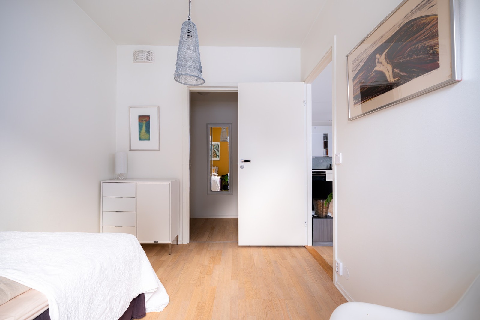 I tilknytning til rommet er det en praktisk innvendig bod. Galleribilde