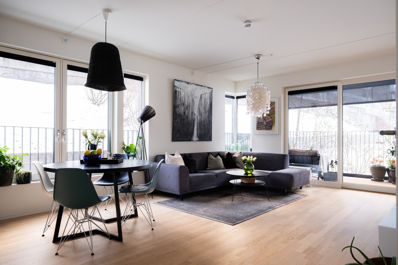 Martin Heiestad & Silje Midtseim-Dammen v/EIE Løren har gleden av å ønske velkommen til Turbinveien 36!
Foto: Borowiak AS (Chris Borowiak) Galleribilde