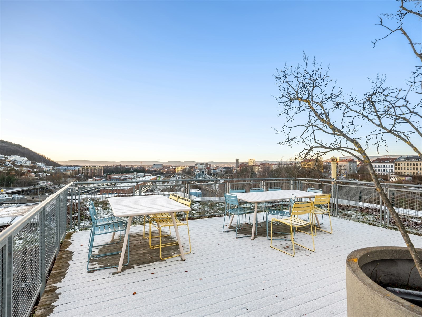 Fra takterrassen er det flott utsikt! Galleribilde