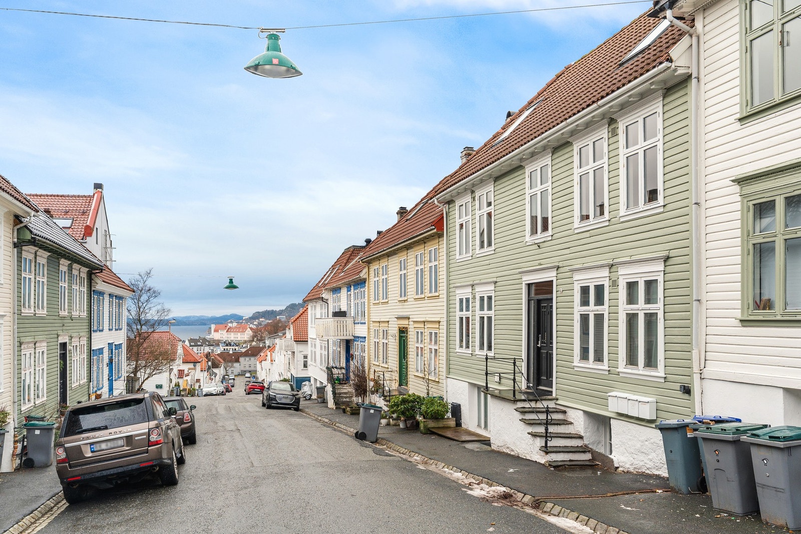 Leiligheten har en fantastisk beliggenhet i en koselig gate på Skansen. Galleribilde