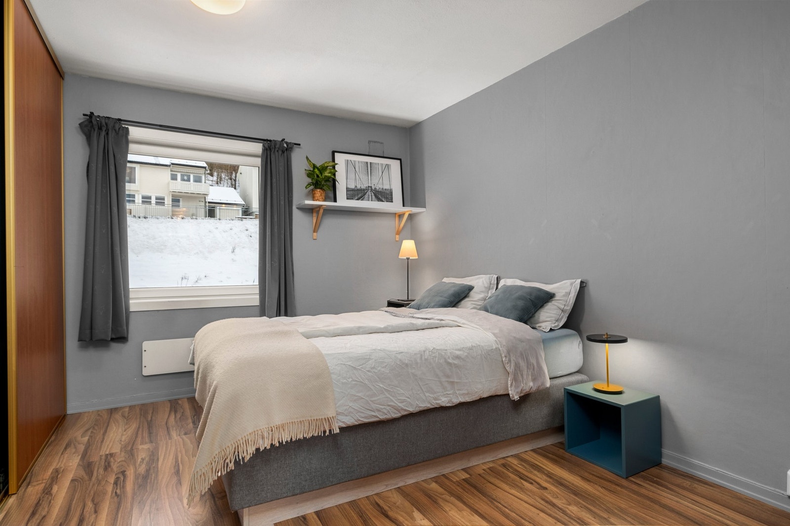 Romslig soverom på hele 12,6 kvm Galleribilde