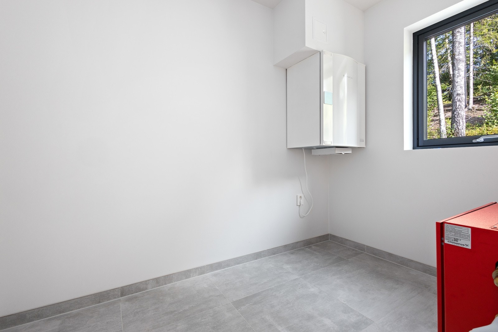 God oppbevaringslass i bod. Galleribilde