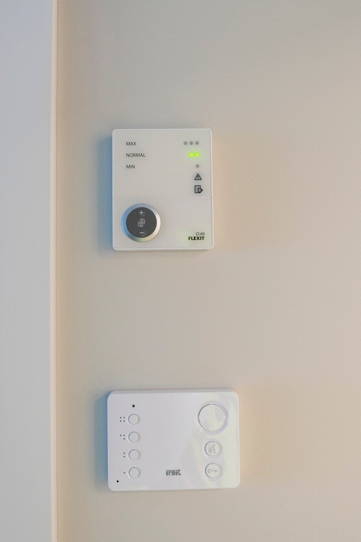 Porttelefon og vannbåren varme Galleribilde