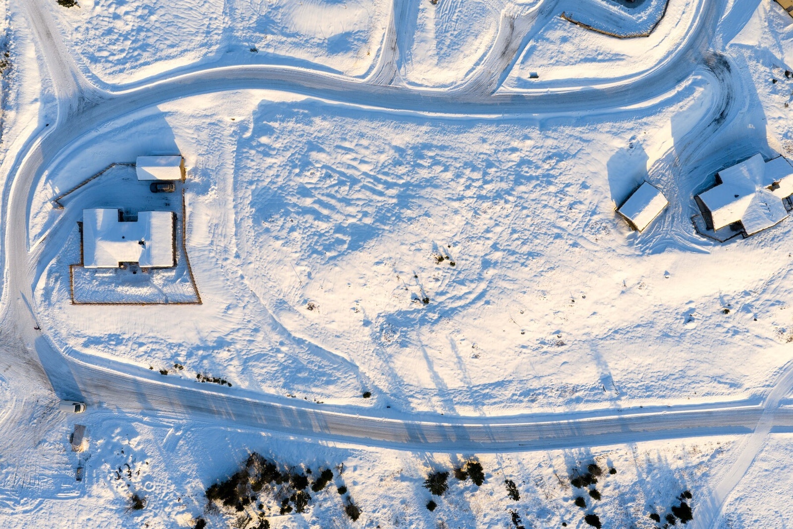 Det er kort kjørevei til både den nye skistadioen, alpinanlegget og Skeikampen Golf - Nordens høyest beliggende golfbane. Galleribilde