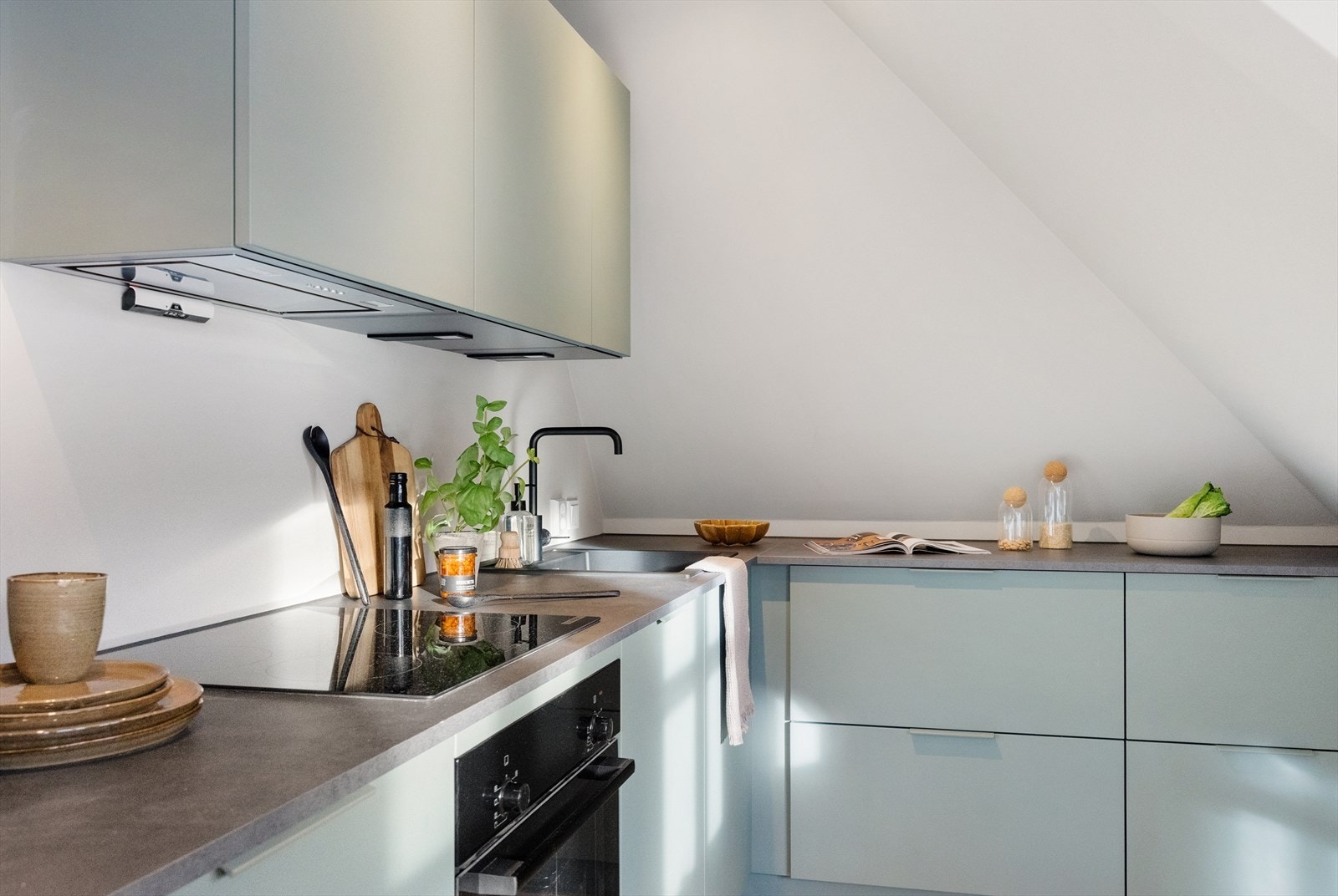 Kjøkkenet er nytt og ubrukt! Galleribilde