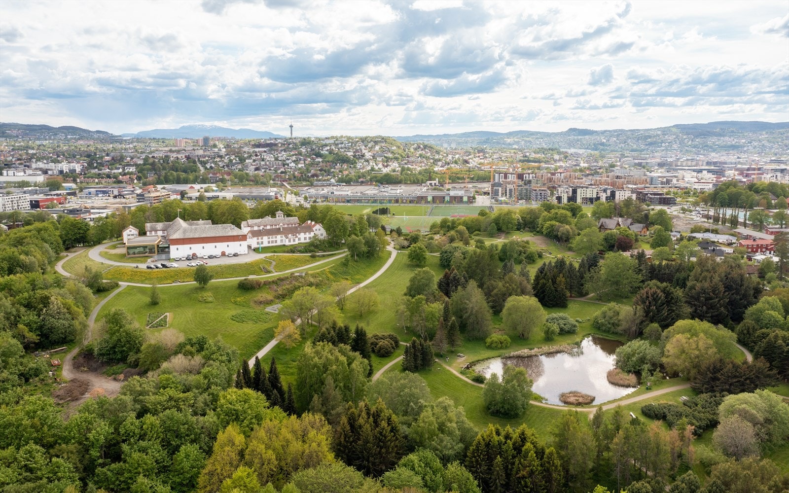 Området for øvrig er etablert og rolig. Galleribilde