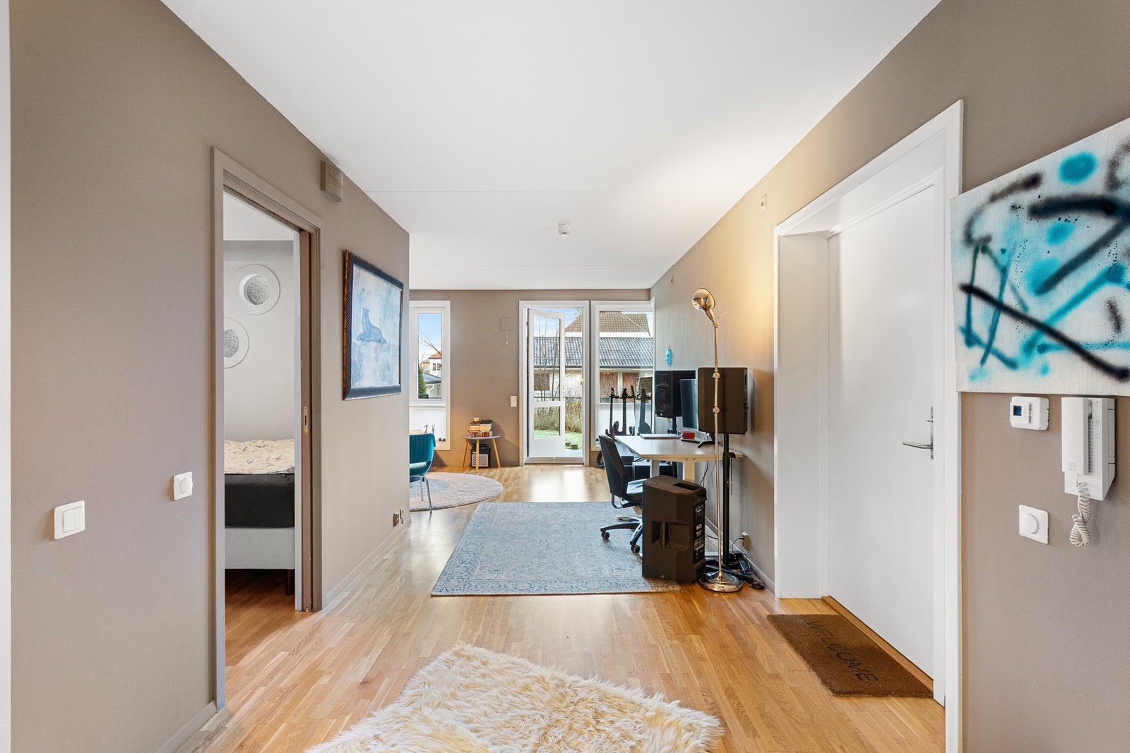 Her får du en flott leilighet med attraktiv beliggenhet på Rosenborg med byggeår fra 2006. Galleribilde