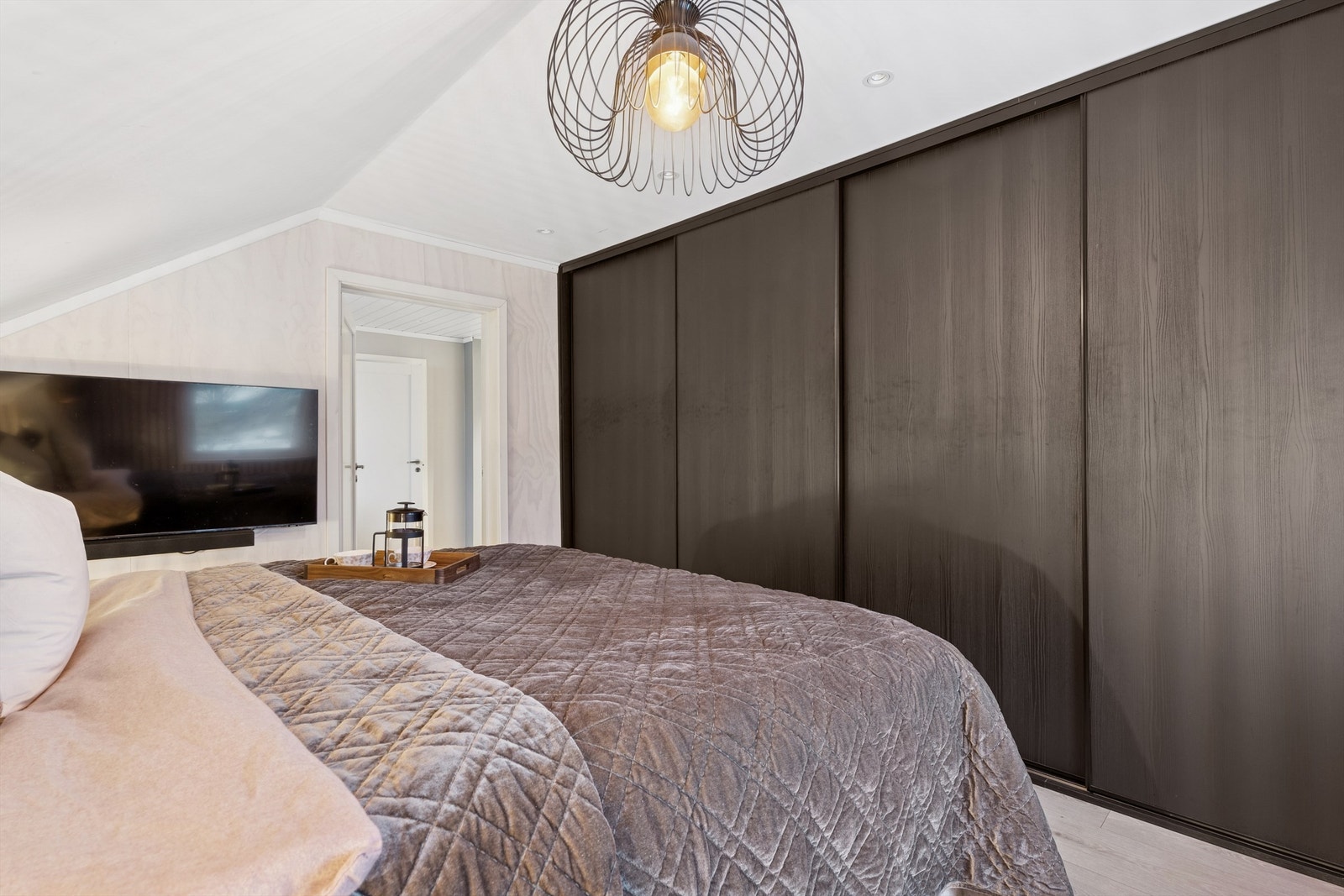 Soverom 1/hovedsoverom Galleribilde