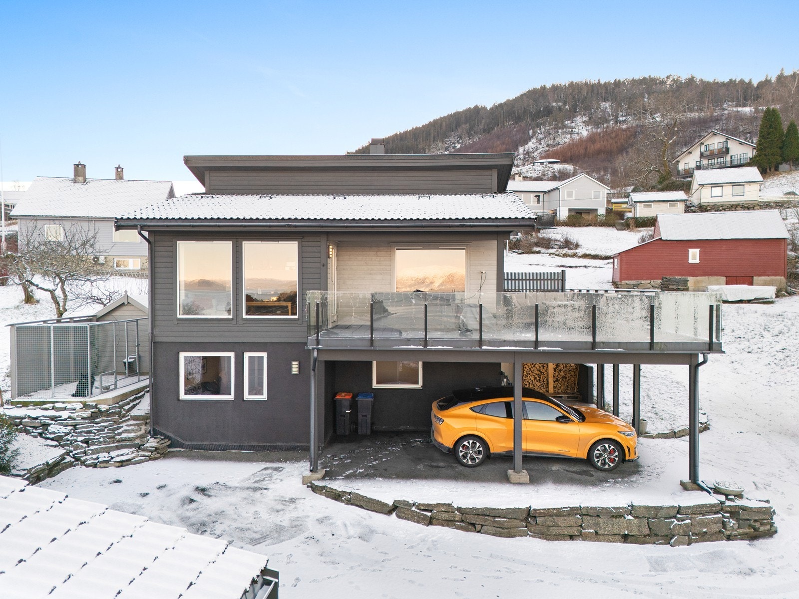 Velkommen til Prestnesvegen 31 - Presentert av Eiendomsmegler Norge ved Ørjan Stokka. Galleribilde