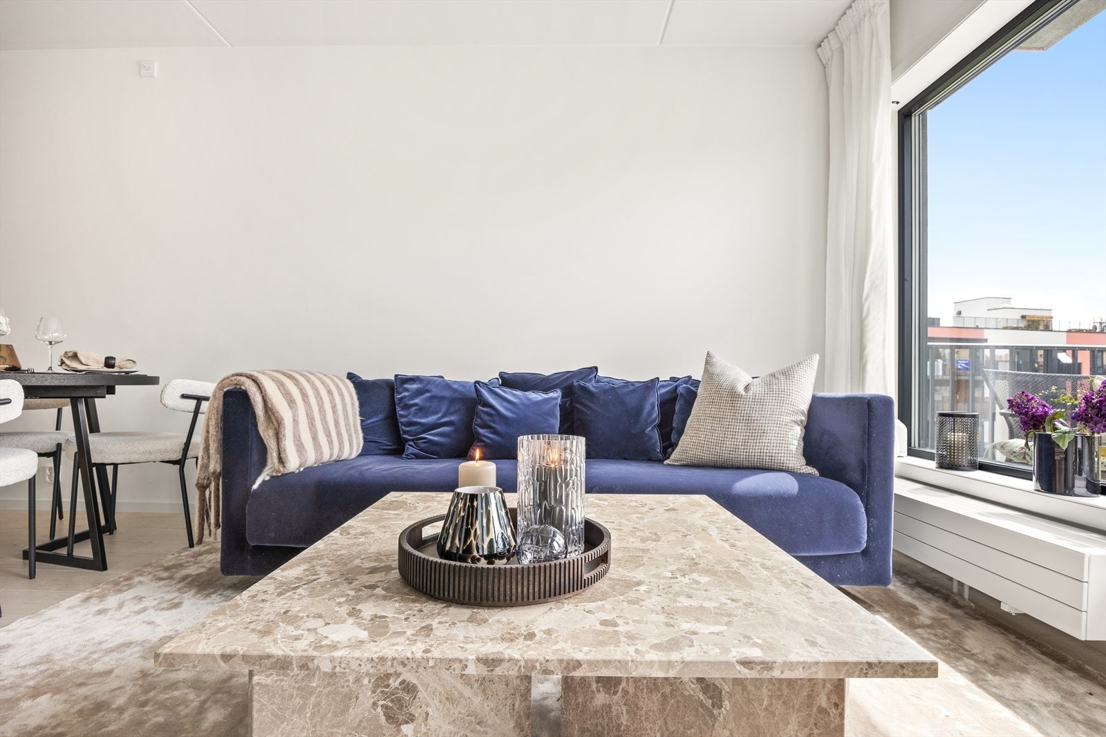 Koselig sofakrok hvor du kan slappe av etter en lang dag. Galleribilde