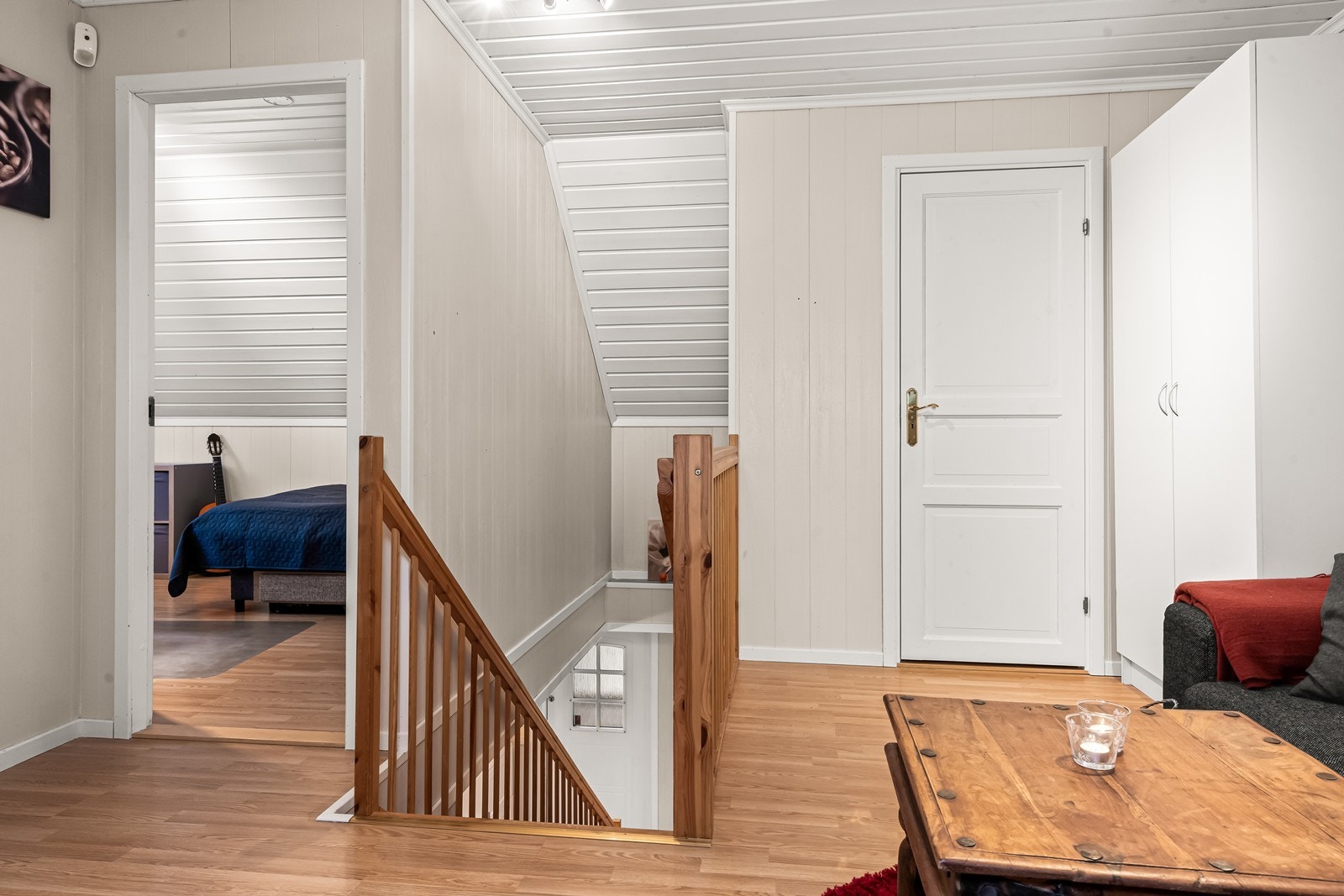 Det er også egen bod i 2.etasje Galleribilde