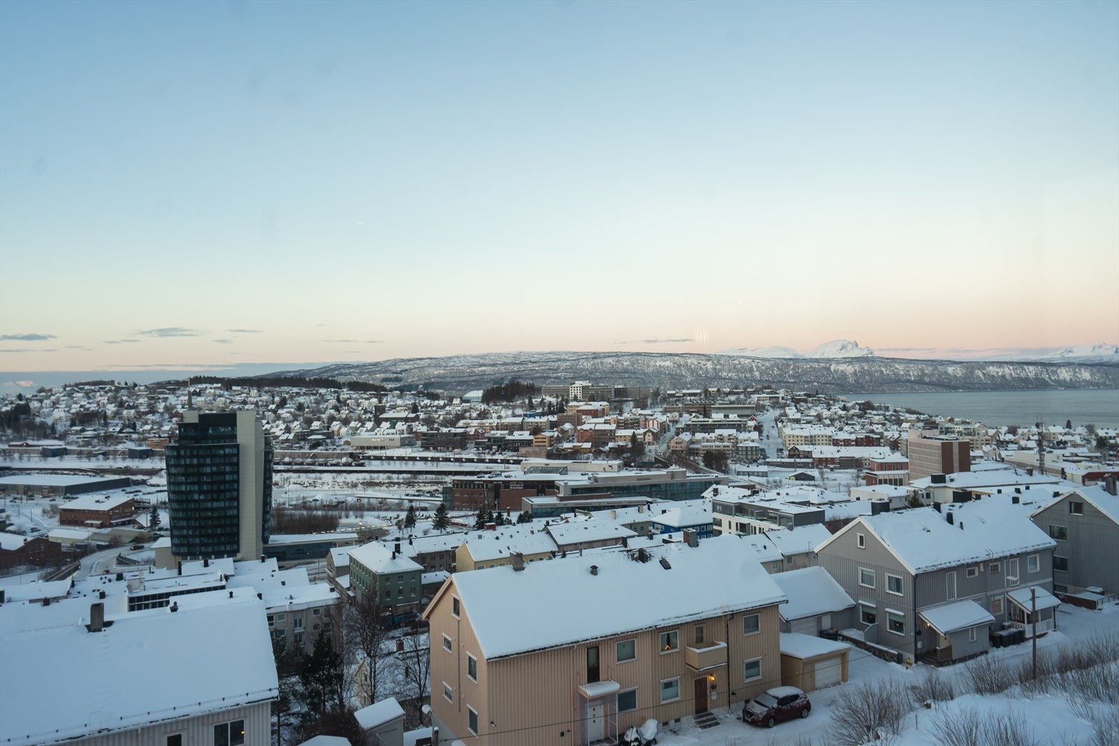 Flott utsikt fra balkong. Galleribilde