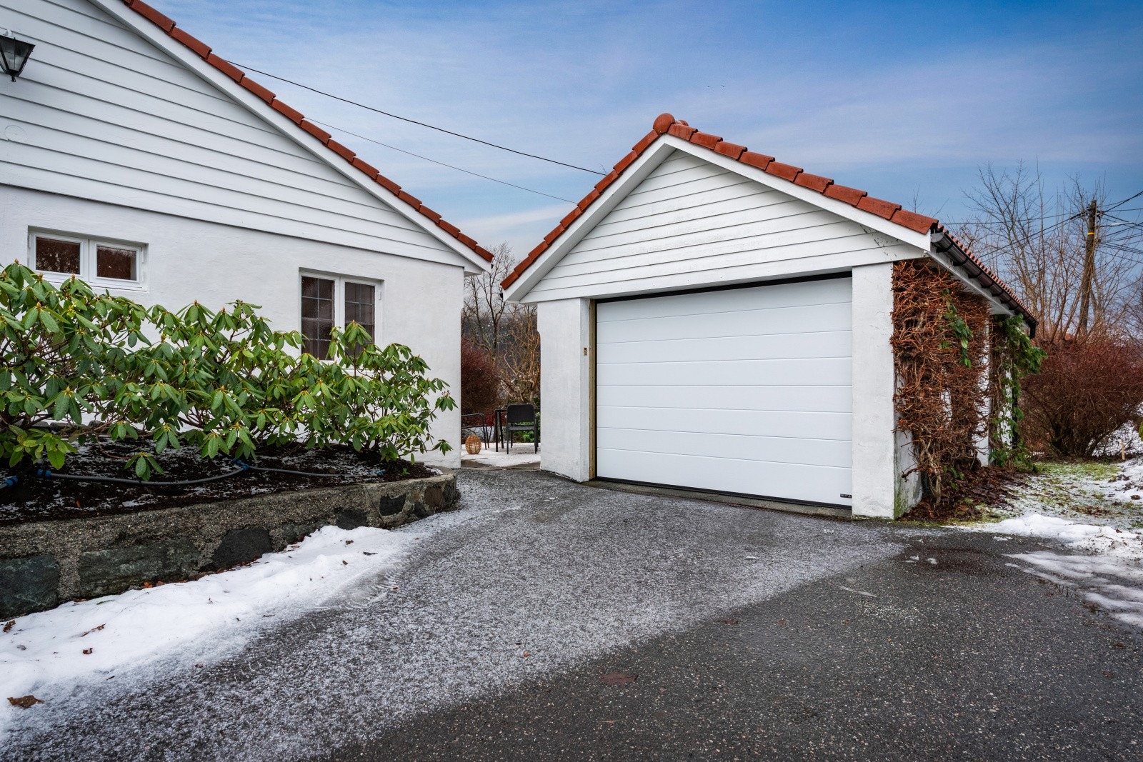 Garasjeport ble byttet i november 2025 Galleribilde