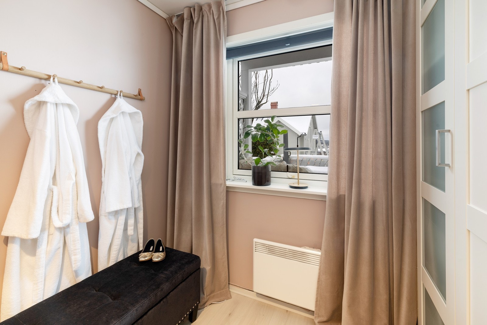 Soverom. Galleribilde