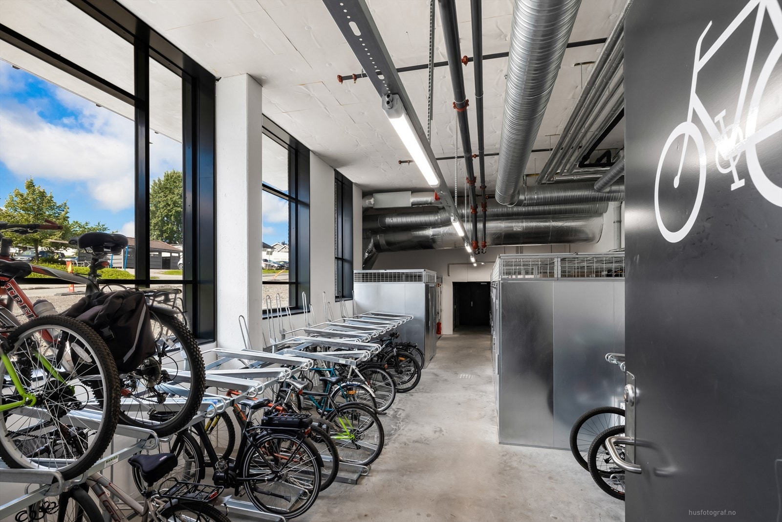 Sameiet har også sykkelparkering Galleribilde