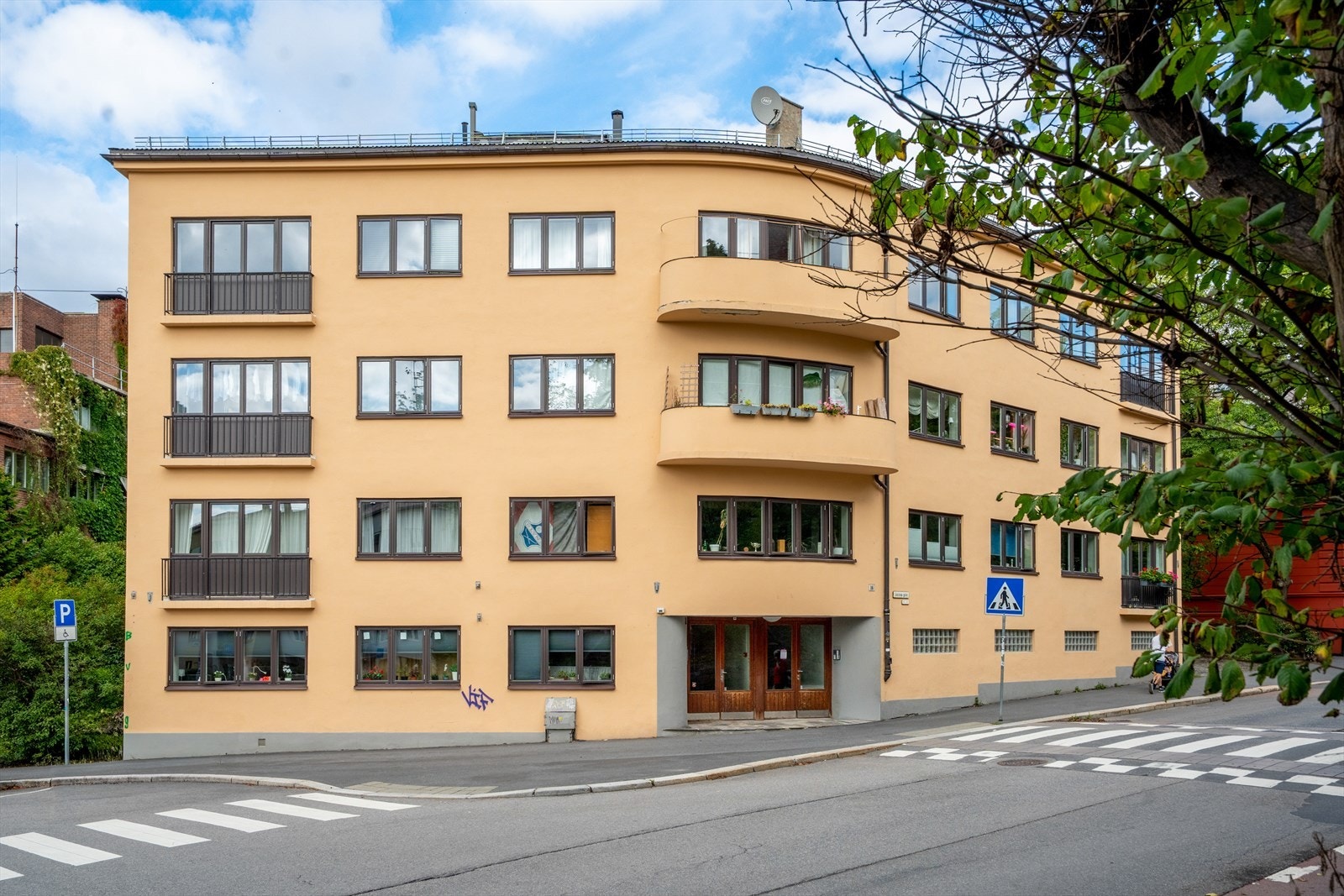 Louises gate 16B ligger sentralt på populære Bislett med kort vei til "alt". Galleribilde