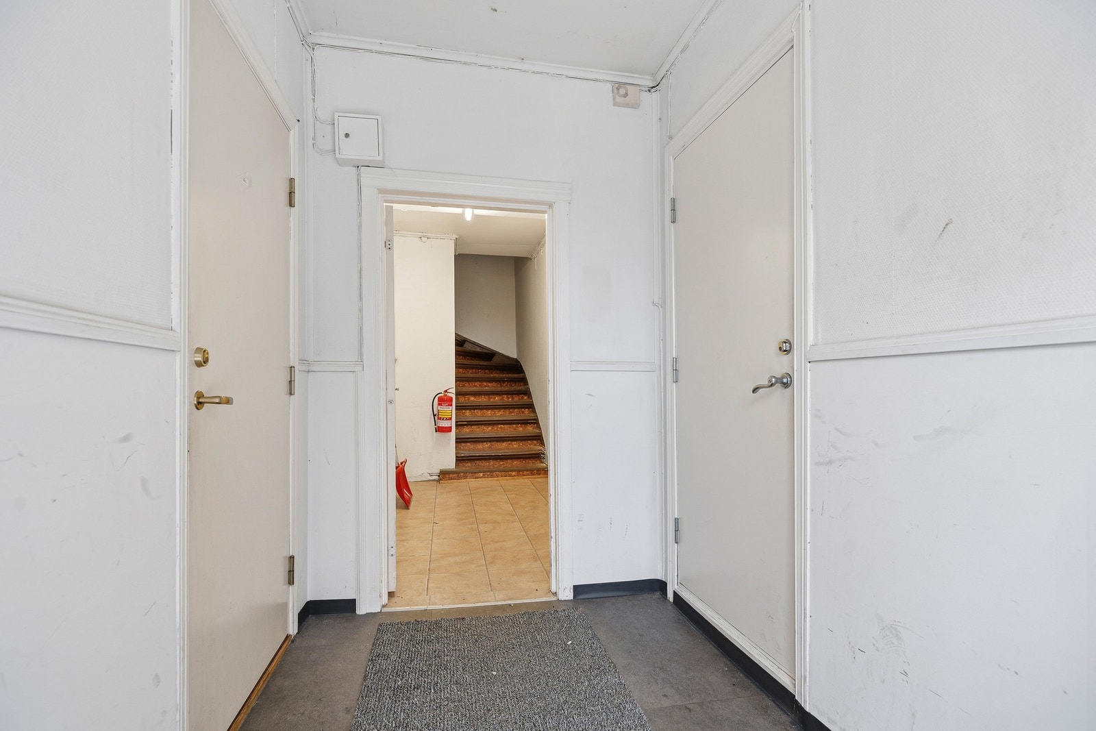 I første etasje har du tilgang til to hybler Galleribilde