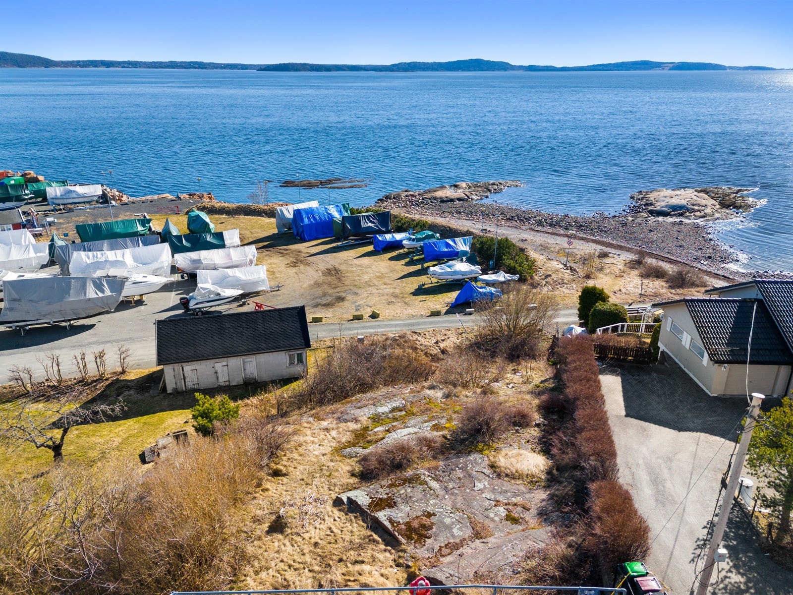 Fantasisk beliggende tomt med rammetillatelse Galleribilde