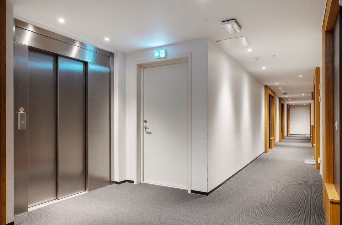 Heisadkomst til 6 etg. Galleribilde