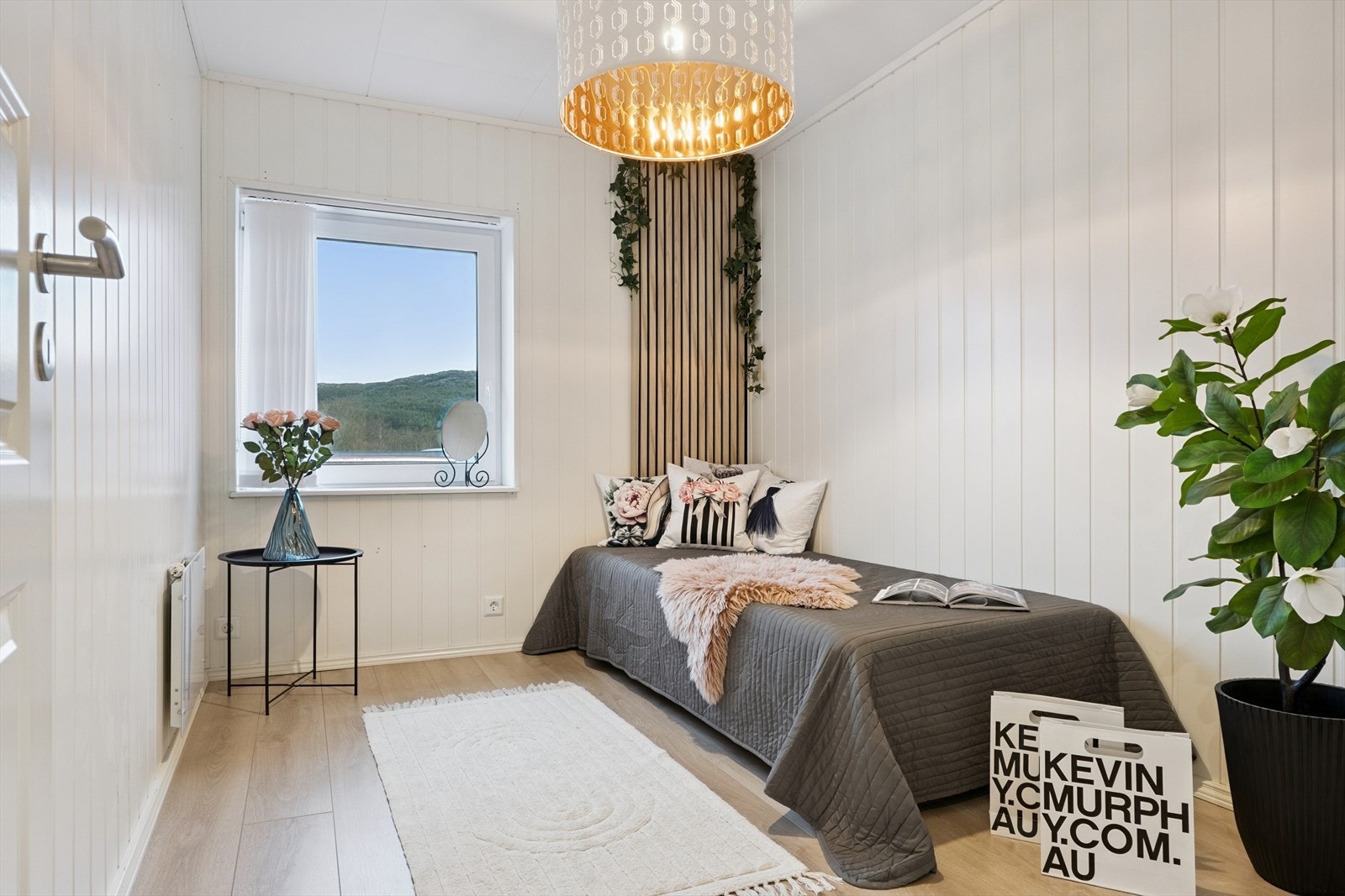 I 2. etasje er det 2 soverom. Galleribilde