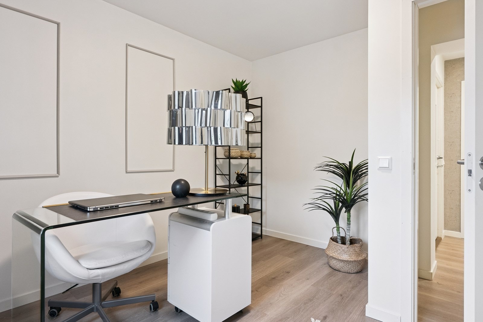 Soverommene er på henholdsvis ca. 8,5 kvm, 10,5 kvm og 12 kvm. Galleribilde