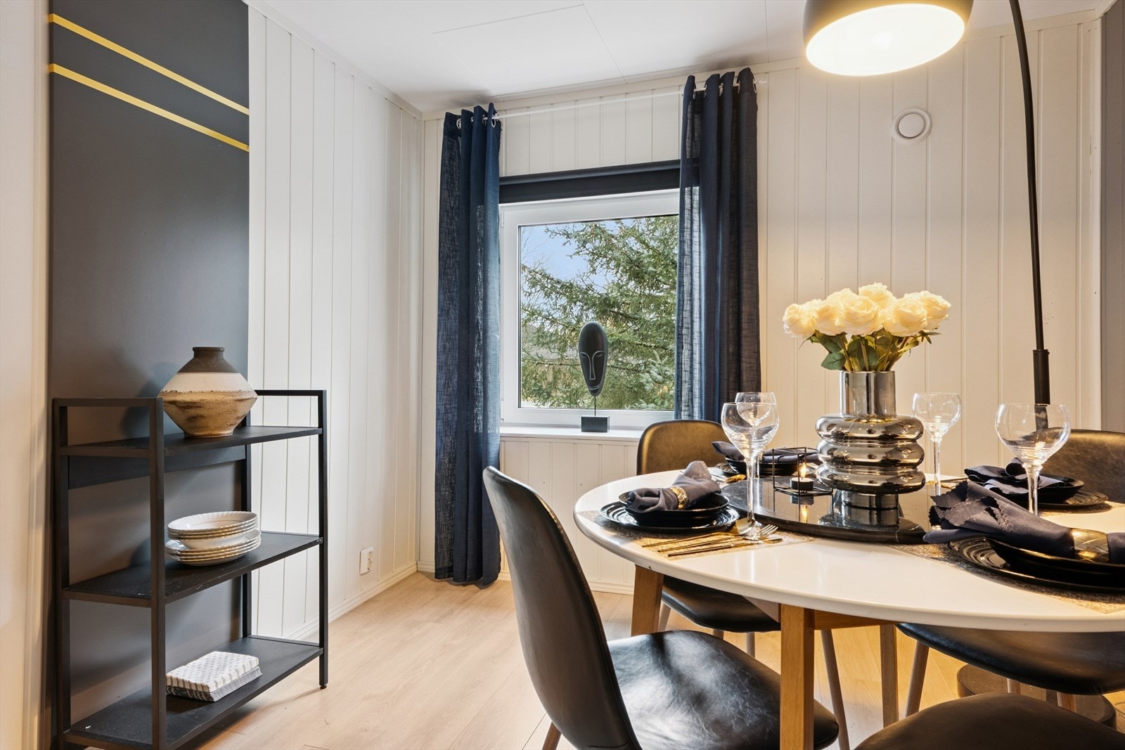 Boligens overflater har fått tilstandsgrad 1 av takstmann. Galleribilde