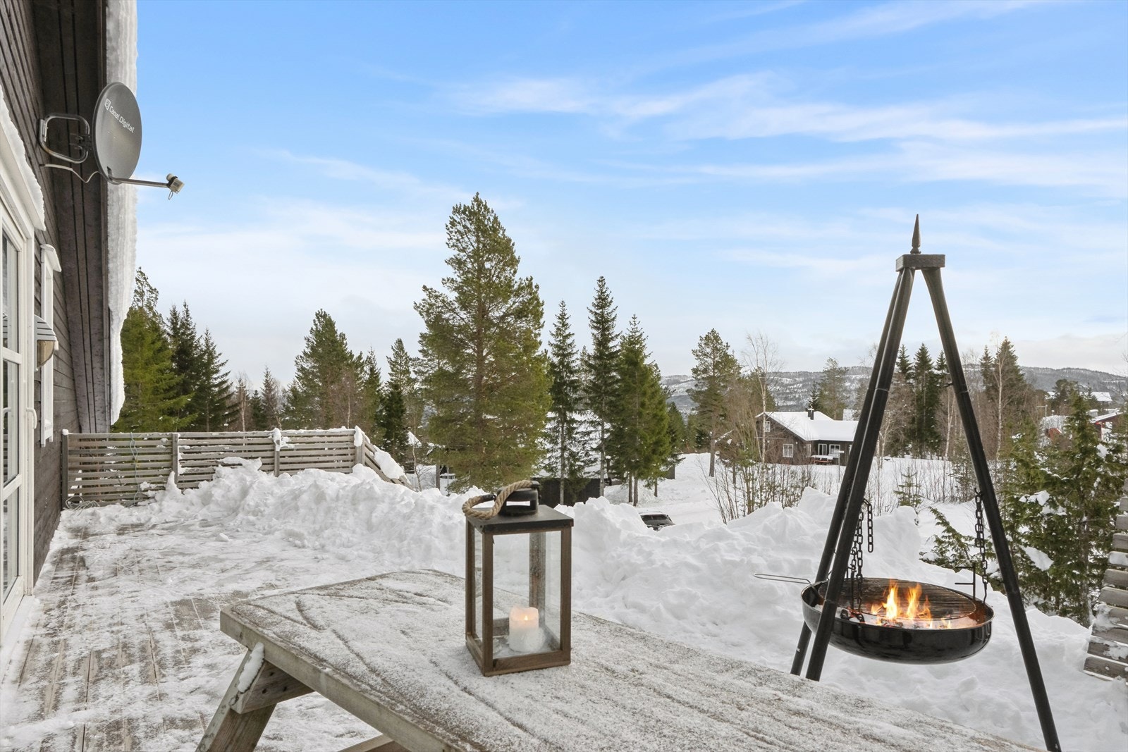 Terrasse med utsikt mot sørøst. Galleribilde