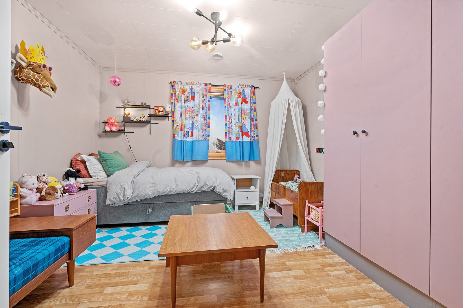 Soverom 2 i 1 etg Galleribilde