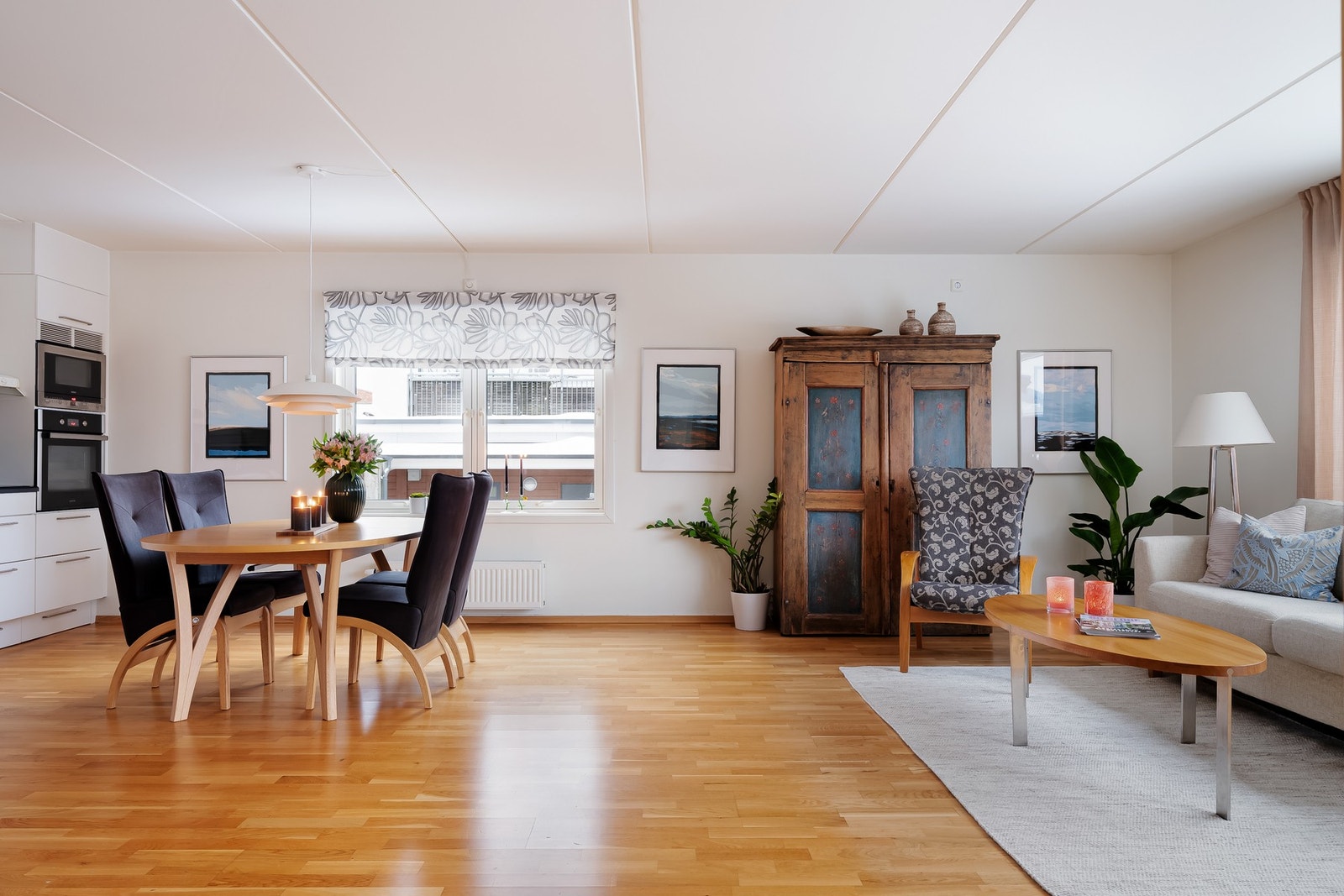 Visste du at (A-konto) strøm, oppvarming og varmtvann er inkludert i felleskostnadene? Dette bidrar til en mer oversiktlig privatøkonomi. Galleribilde