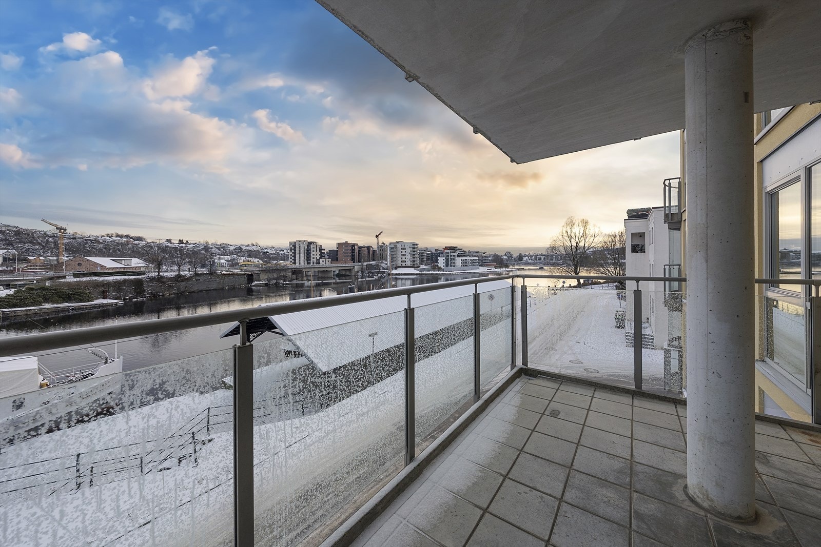 Umiddelbar nærhet til sentrumsfasiliteter Galleribilde