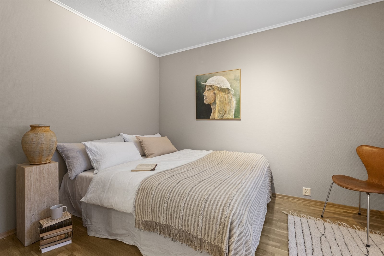 Soverom 2 i hybel (husets soverom 5) Galleribilde