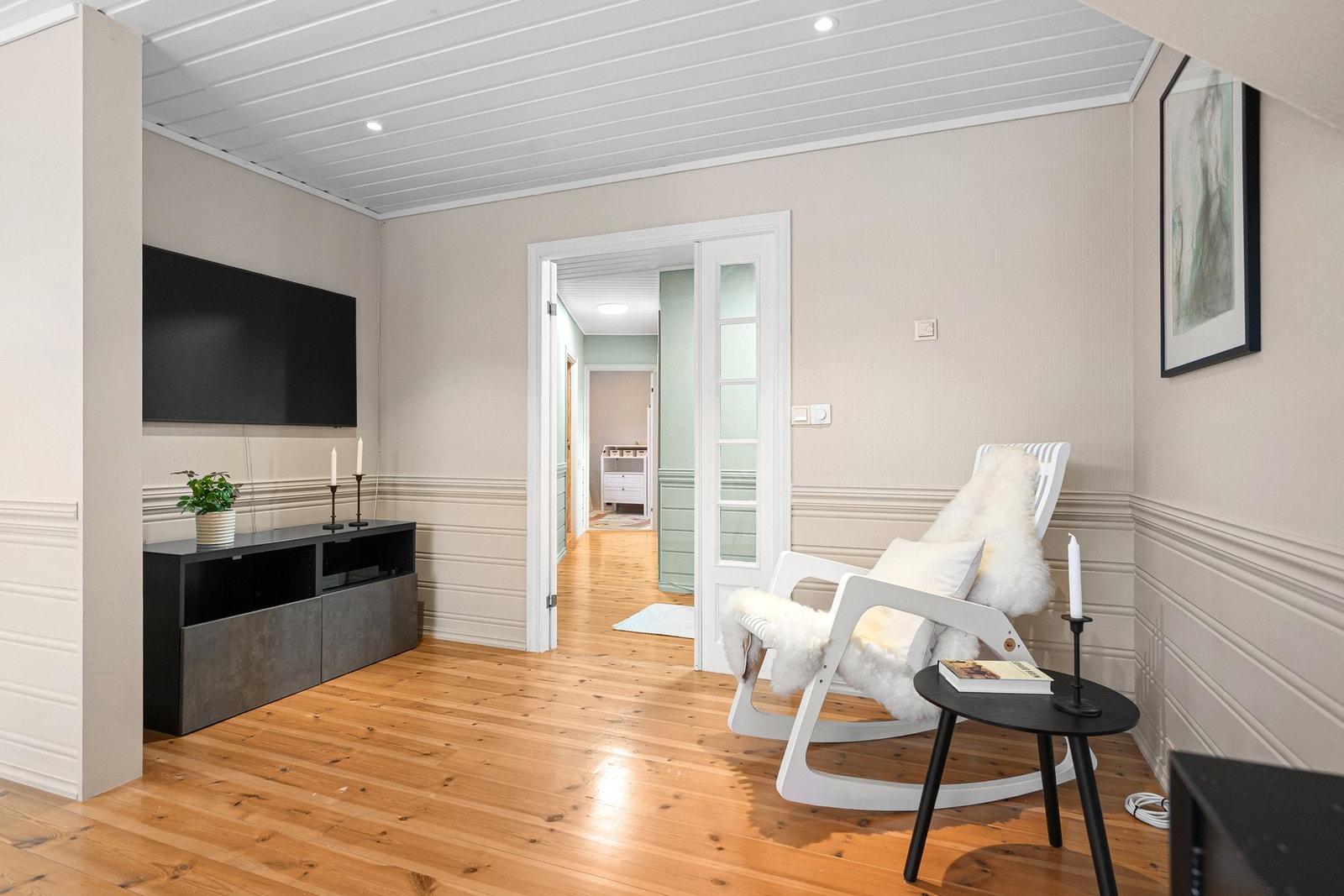 Egen TV-krok. Galleribilde