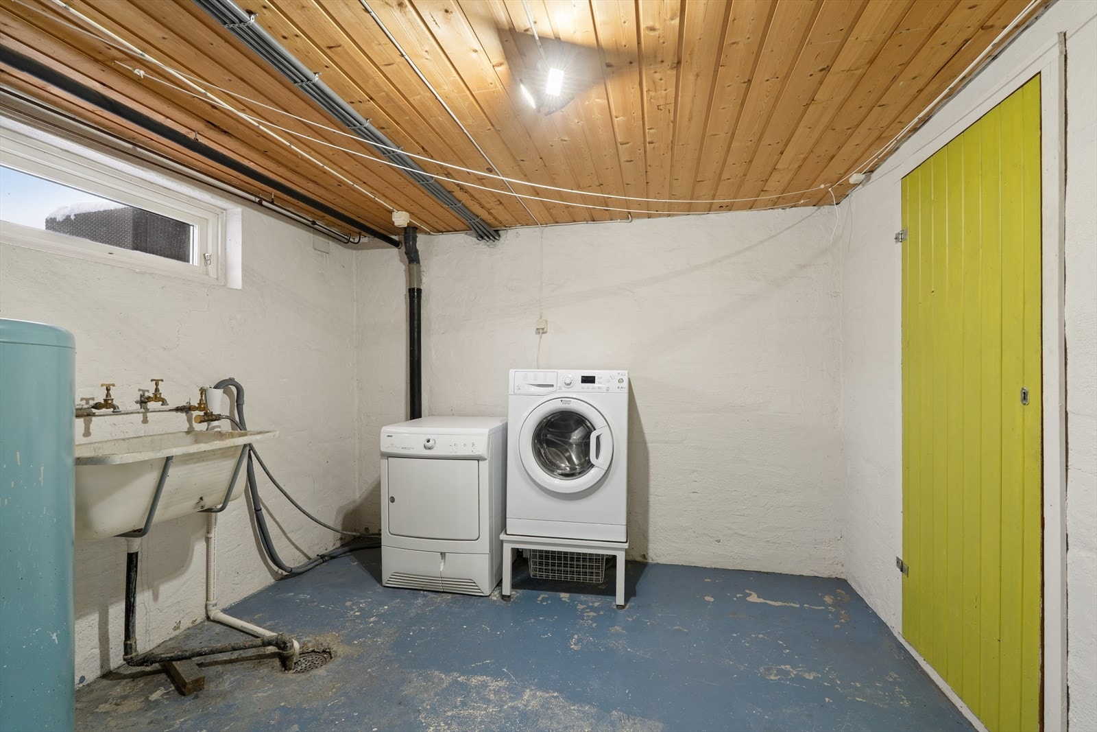 Vaskerom Galleribilde