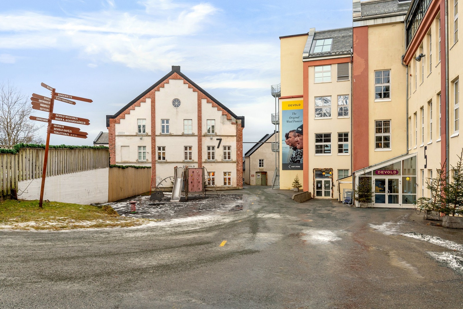 Boligen ligger like ved Devoldfabrikken. Galleribilde