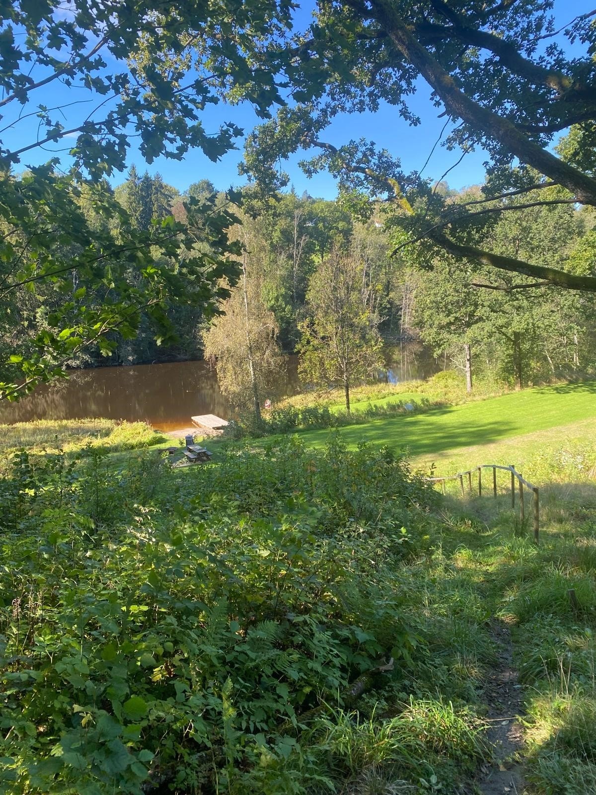 Falkum bad like på nedsiden Galleribilde