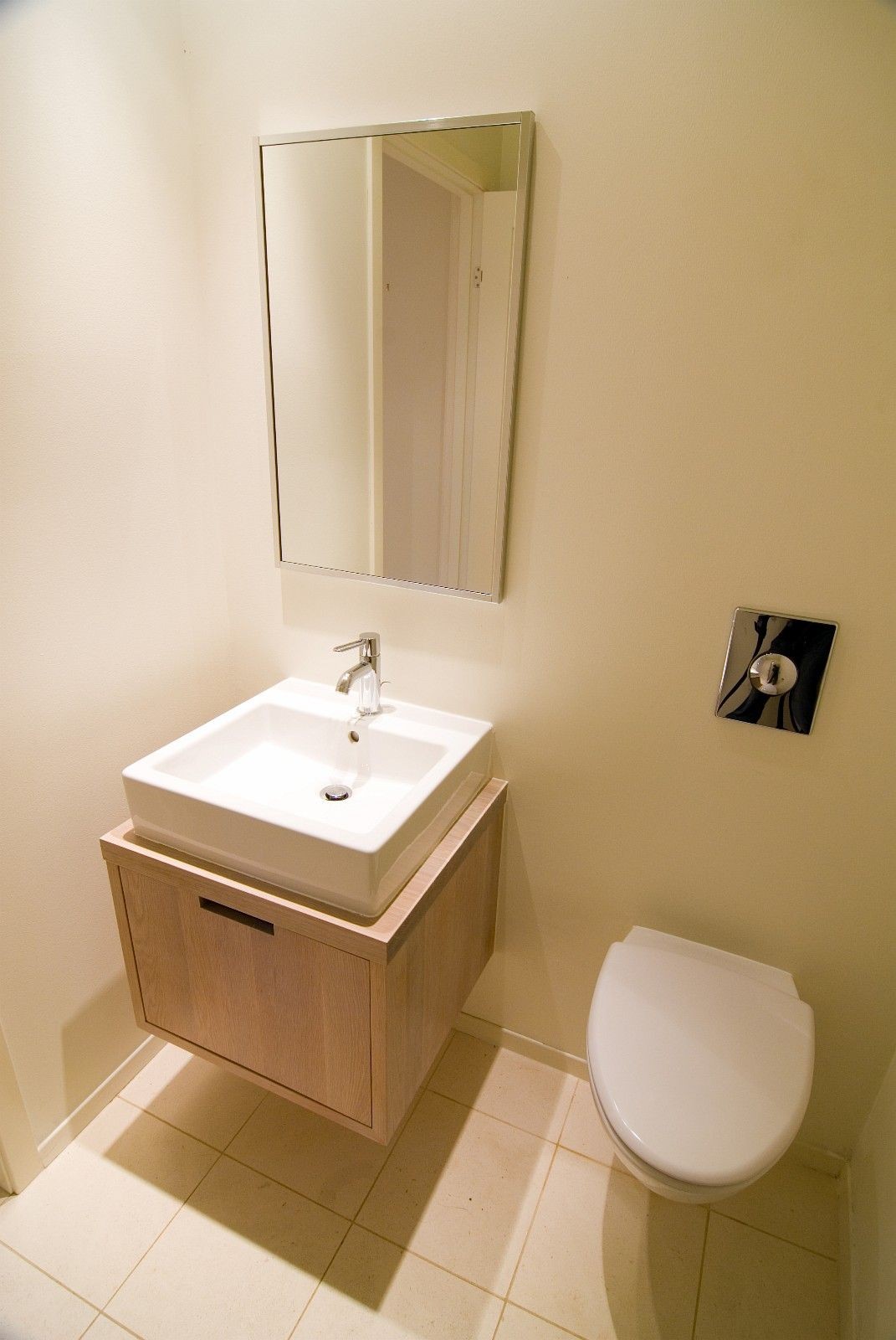 Gjestetoalett ved entré Galleribilde