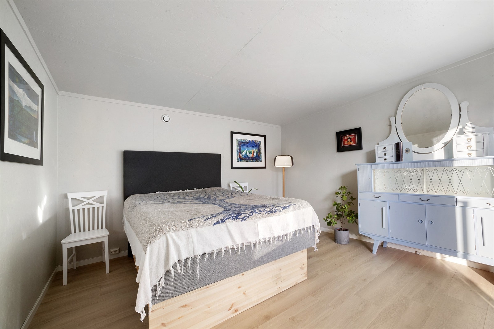 Innredet bod - ikke godkjent til varig opphold. Galleribilde