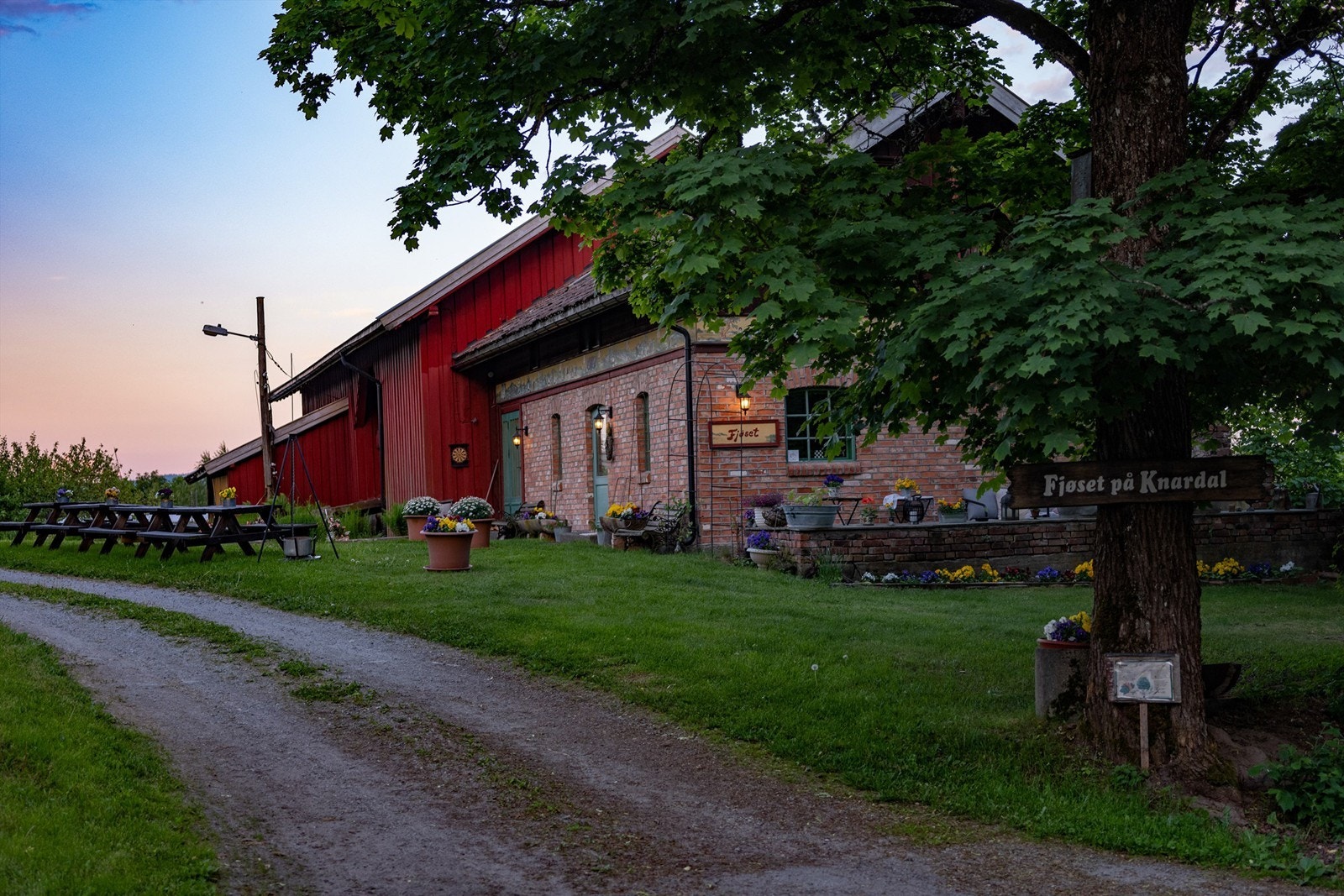 Fjøset på Knardal - et sjarmerende overnattingssted like i nærheten Galleribilde
