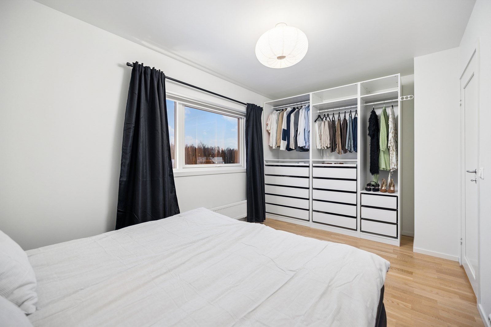 Praktisk garderobeløsning Galleribilde