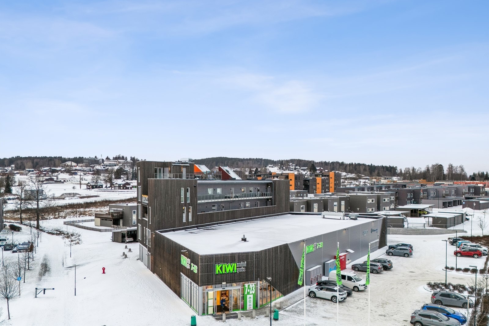 Hverdagslogistikken er enkel med Kiwi Volljordet og legesenter kun ett minutts gange unna. Galleribilde