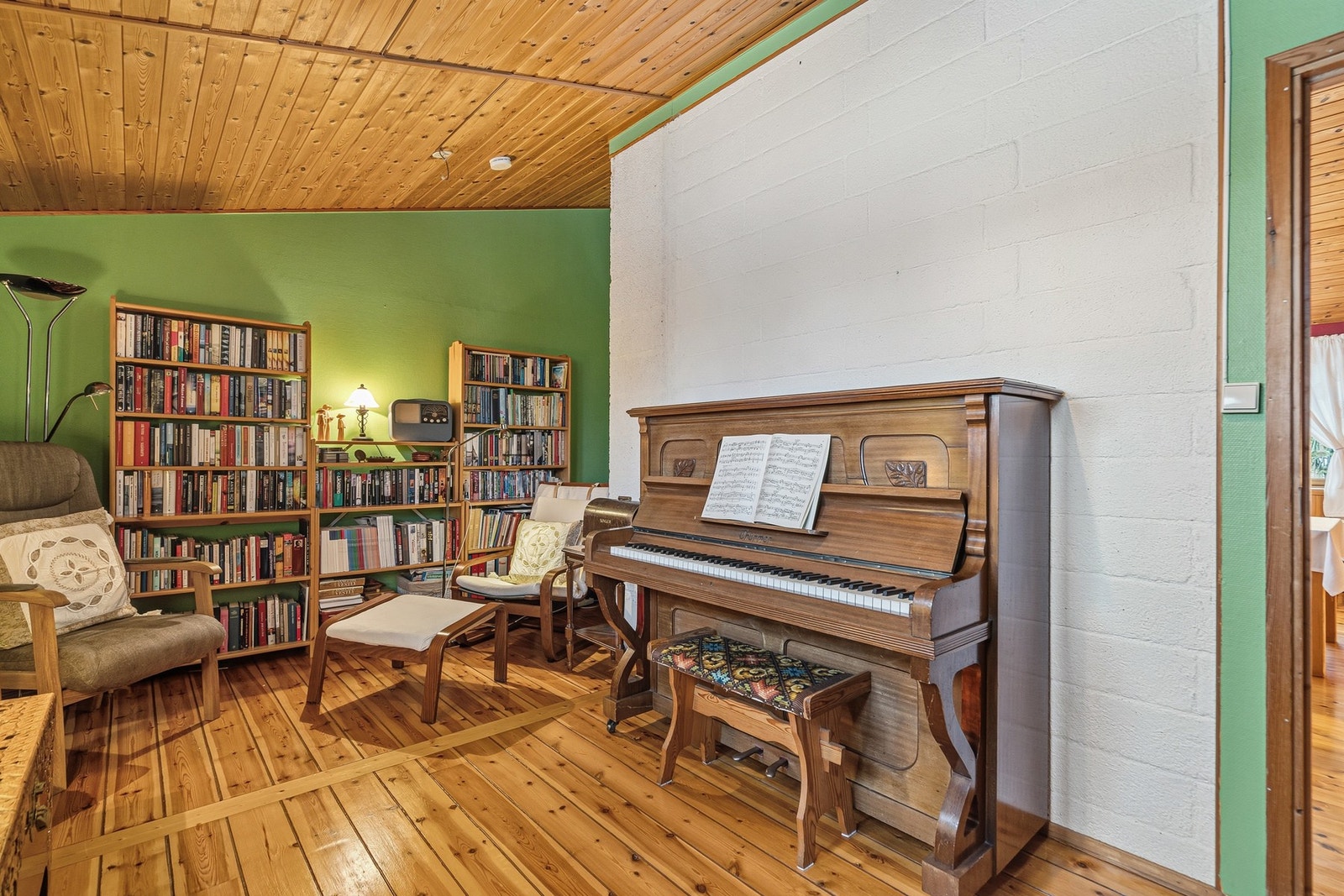 Innredet rom/bod Galleribilde