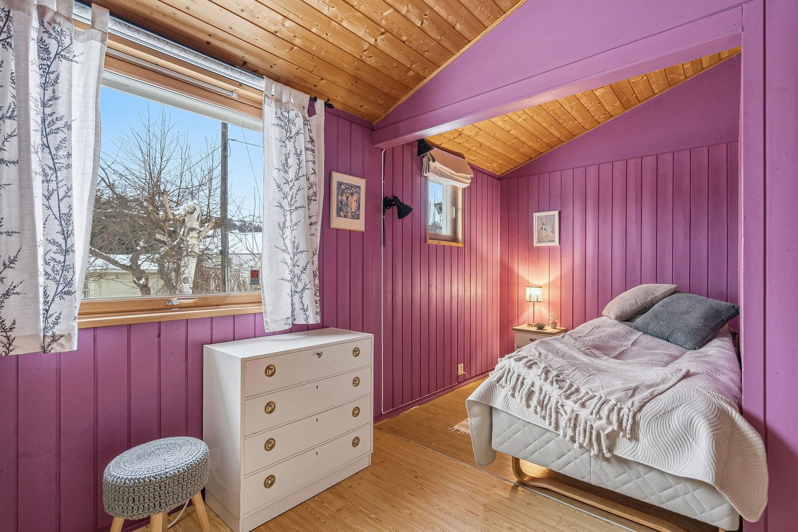 Soverom nr 1 av 3 Galleribilde