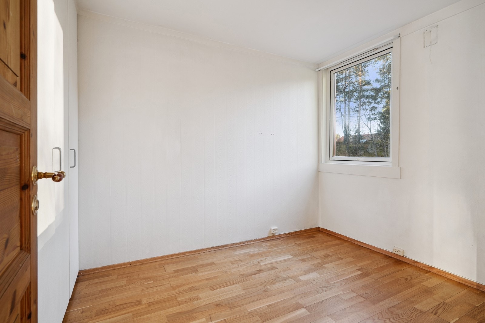 Soverom 2 av 2 Galleribilde