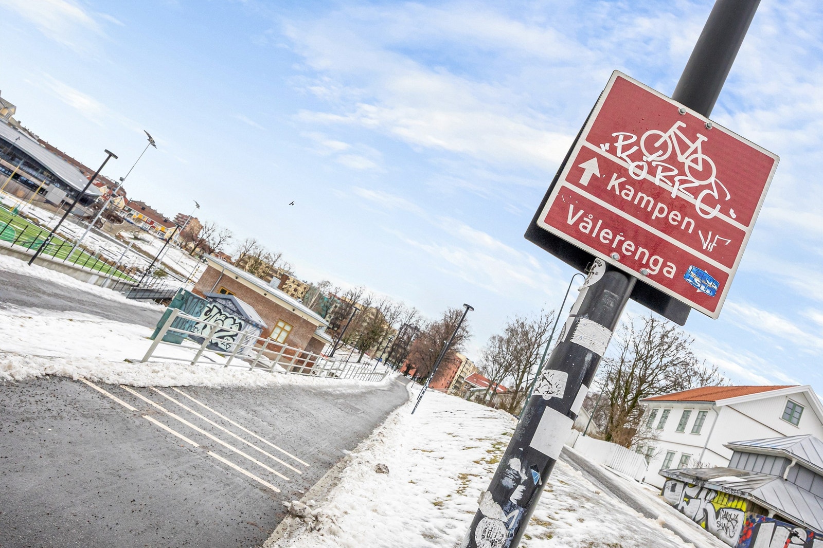 Tursti rundt Jordal Galleribilde