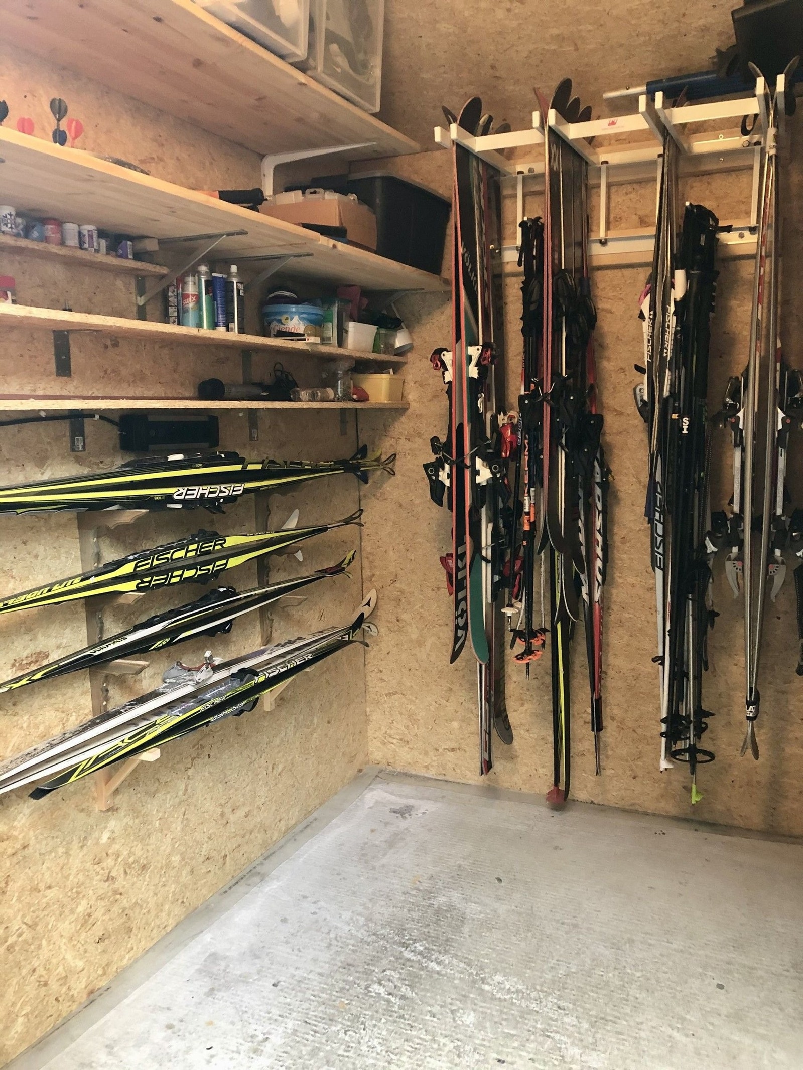 Utebod med god plass til oppbevaring Galleribilde