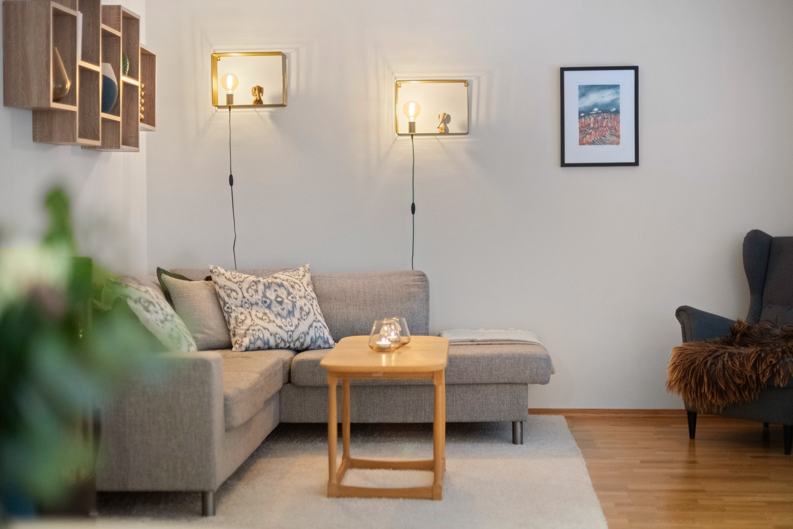 Veggene har malt strie, som gir et rent og nøytralt utgangspunkt for egen stil. Galleribilde