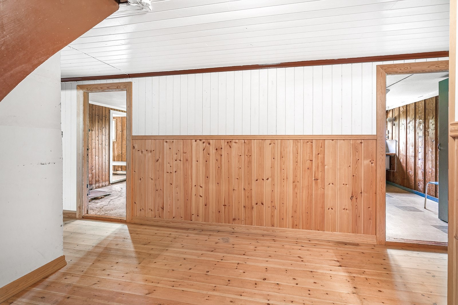 Kjelleren er innholdsrik med godt med bodareal og stort potensial. Galleribilde