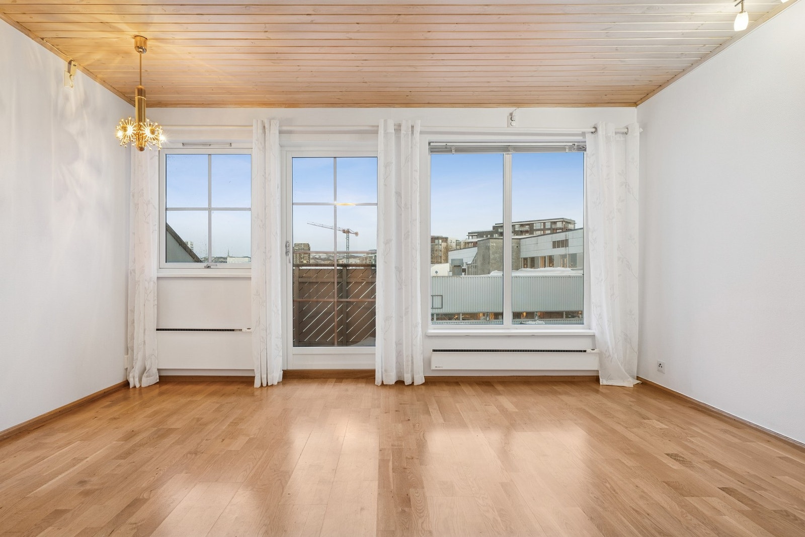 Tv og internett er inkludert i fellesutgifter. Galleribilde