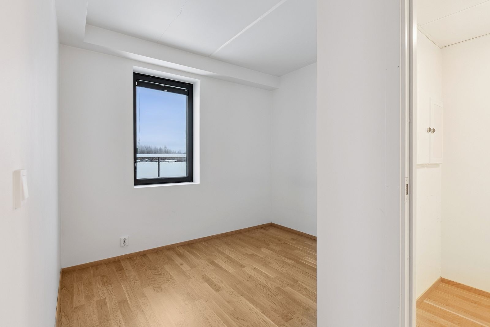 Soverom 2 med en praktisk bod. Galleribilde